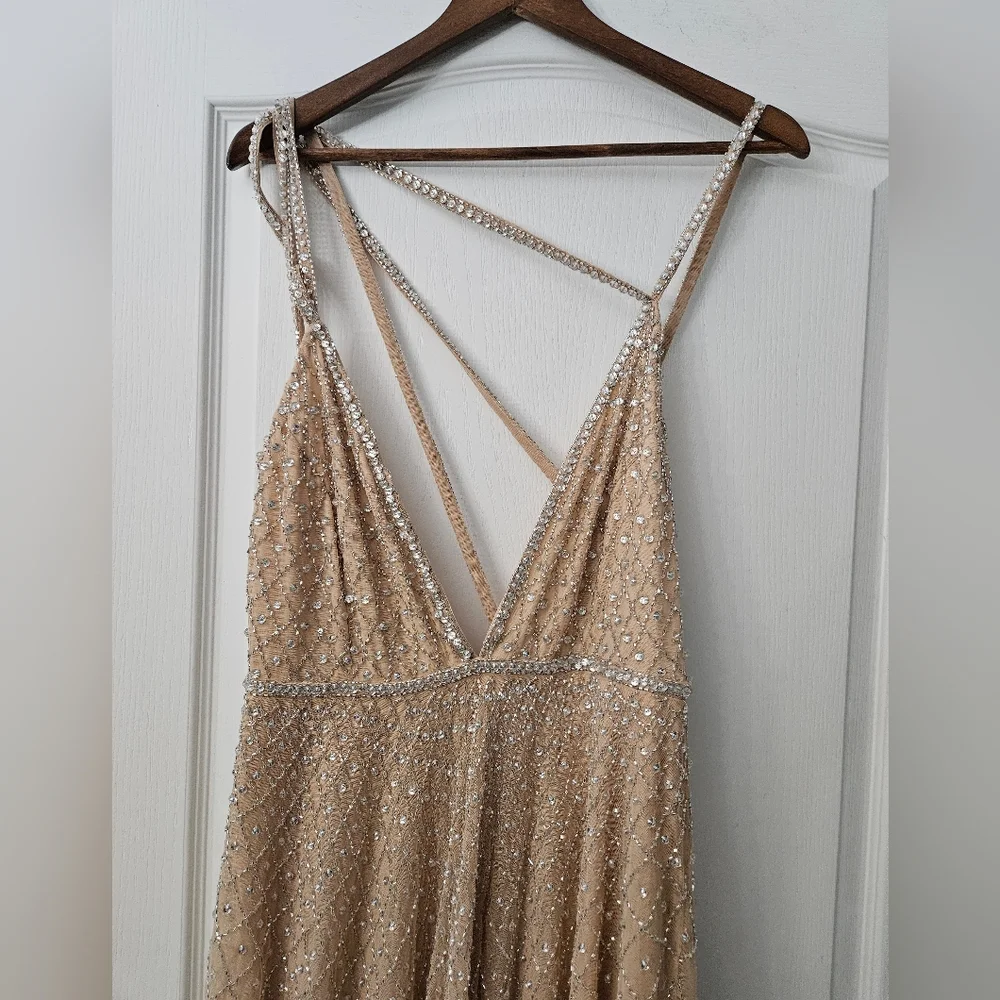 Mac Duggal 93701 Plunging V-Neck Empire Waist A-Line Dress Nude Silver Sz 10 NWT - Picture 2 of 8